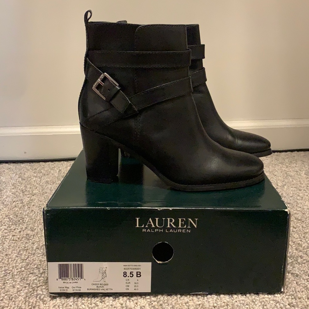 Women’s shoes